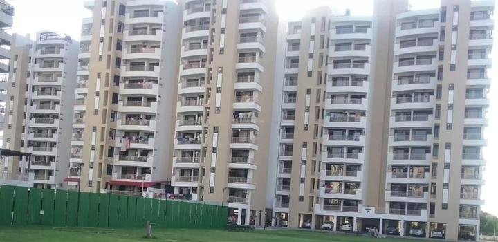 Golden sand apartments